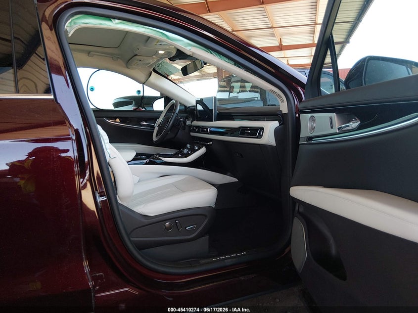 2022 Lincoln Nautilus VIN 2LMPJ9JP3NBL23962 IAAI salvage auction — REAR END, Salvage Title, sold $18,850 on 2026-08-25 (photo 5)