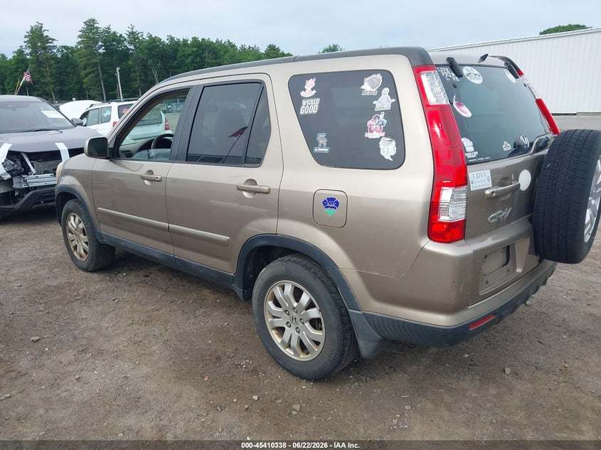 2005 Honda Cr-v VIN SHSRD78955U322870 IAAI salvage auction — BIO HAZARD, Clear (Massachusetts), sold $900 on 2026-07-24 (photo 3)