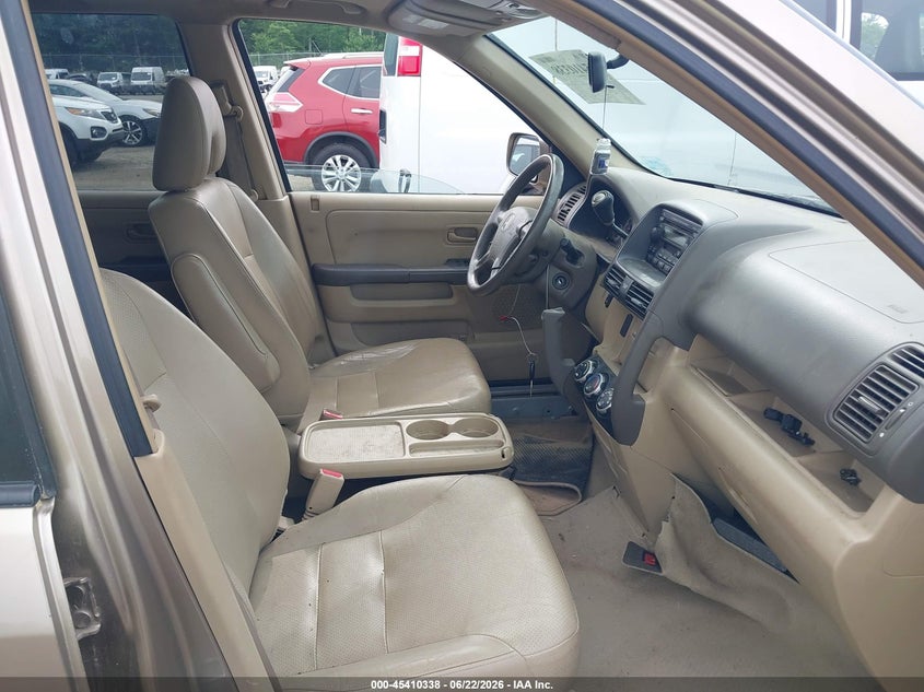 2005 Honda Cr-v VIN SHSRD78955U322870 IAAI salvage auction — BIO HAZARD, Clear (Massachusetts), sold $900 on 2026-07-24 (photo 5)