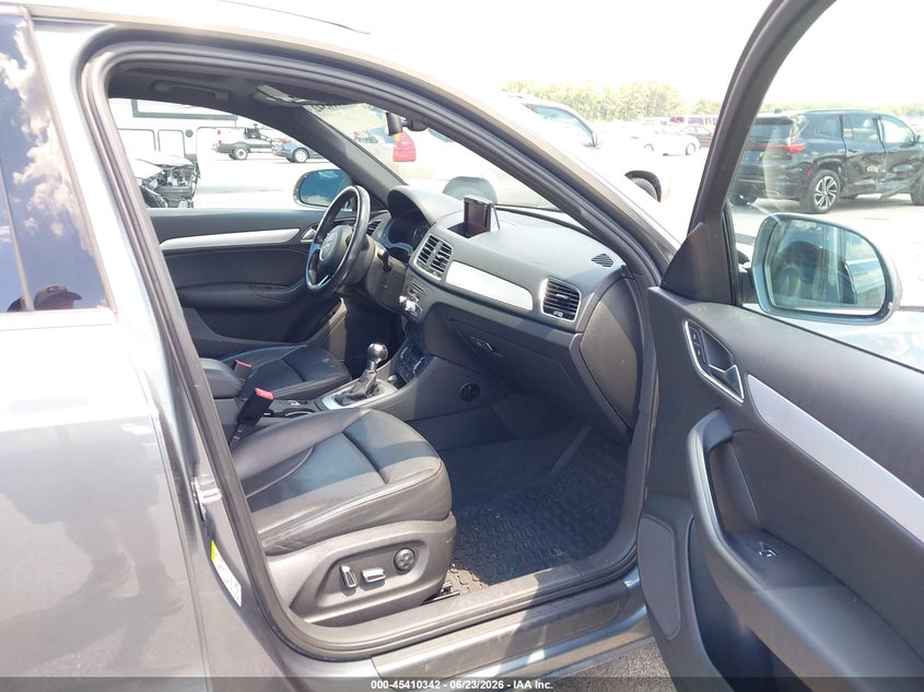 2016 Audi Q3 VIN WA1EFCFSXGR003664 IAAI salvage auction — RIGHT FRONT, Clear (Indiana), sold $5,200 on 2026-07-23 (photo 5)