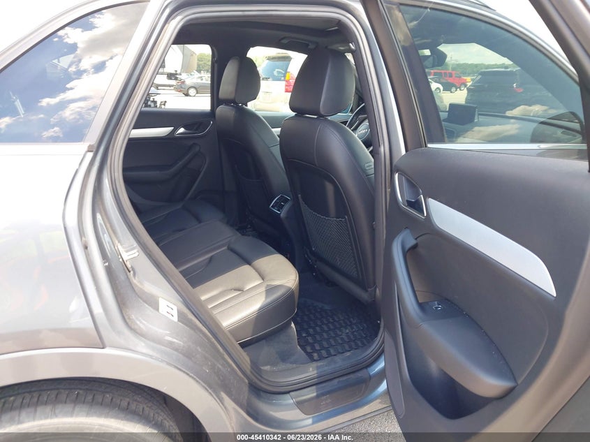 2016 Audi Q3 VIN WA1EFCFSXGR003664 IAAI salvage auction — RIGHT FRONT, Clear (Indiana), sold $5,200 on 2026-07-23 (photo 8)