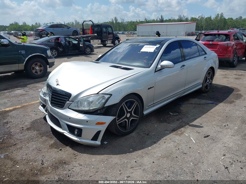 2008 Mercedes-benz S class VIN WDDNG77X68A189195 IAAI salvage auction — FRONT END, Rebuildable (Florida), sold $3,650 on 2026-07-29 (photo 2)