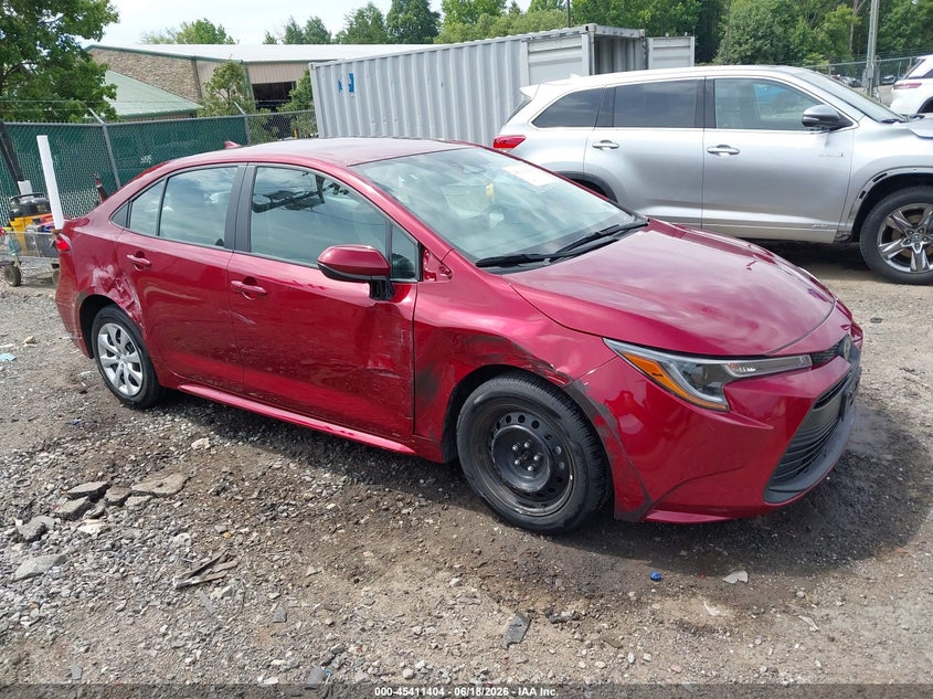 2024 Toyota Corolla VIN 5YFB4MDE1RP152429 IAAI salvage auction — SIDE, Salvage Title, sold $7,150 on 2026-07-27 (photo 1)
