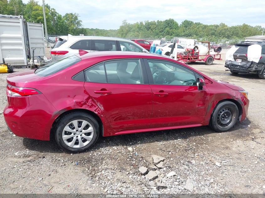 2024 Toyota Corolla VIN 5YFB4MDE1RP152429 IAAI salvage auction — SIDE, Salvage Title, sold $7,150 on 2026-07-27 (photo 6)