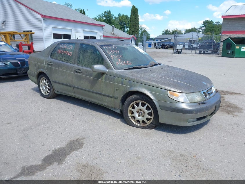 2001 Saab 9-5 VIN YS3ED48E713026542 IAAI salvage auction — BIO HAZARD, Salvage (Idaho), sold $275 on 2026-08-17 (photo 1)