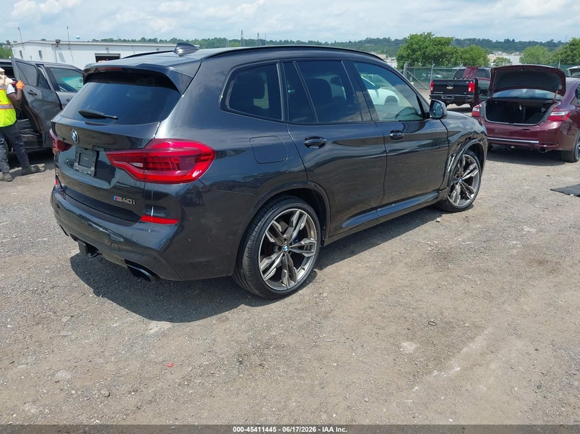 2019 BMW X3 VIN 5UXTS3C56K0Z05523 IAAI salvage auction — RIGHT FRONT, Salvage Title, sold $19,050 on 2026-07-17 (photo 4)