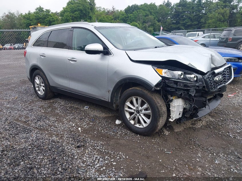 2019 Kia Sorento VIN 5XYPGDA34KG591344 IAAI salvage auction — FRONT END, Salvage Title, sold $2,250 on 2026-07-26 (photo 1)