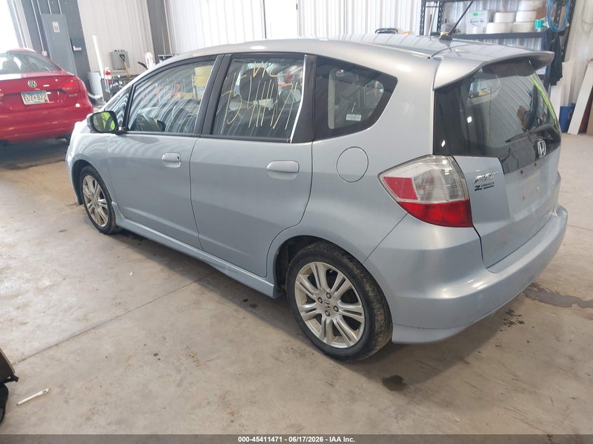 2009 Honda Fit VIN JHMGE88469S053551 IAAI salvage auction — RIGHT FRONT, Parts Only Bos (Minnesota), sold $400 on 2026-07-29 (photo 3)