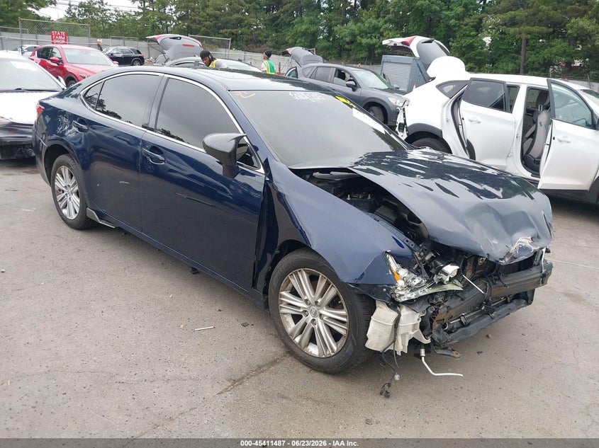 2013 Lexus ES VIN JTHBK1GG2D2027012 IAAI salvage auction — FRONT END, Mv-907A (New York), sold $1,650 on 2026-07-07 (photo 1)