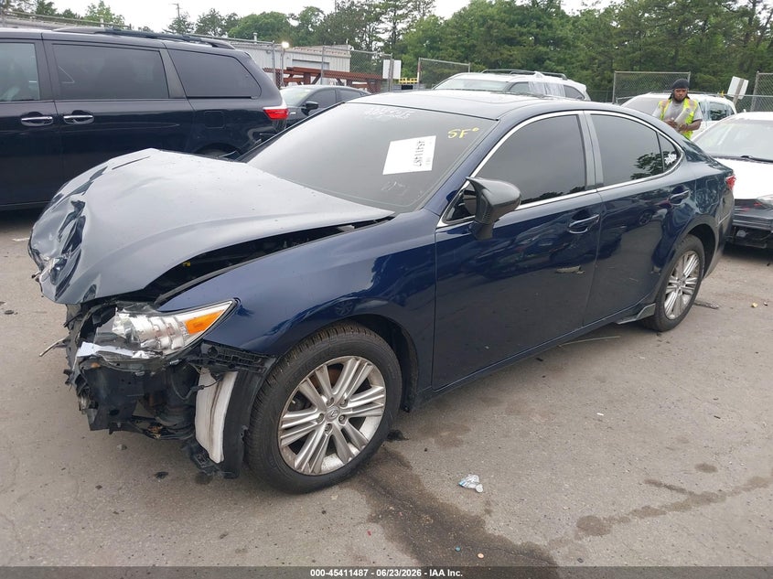 2013 Lexus ES VIN JTHBK1GG2D2027012 IAAI salvage auction — FRONT END, Mv-907A (New York), sold $1,650 on 2026-07-07 (photo 2)