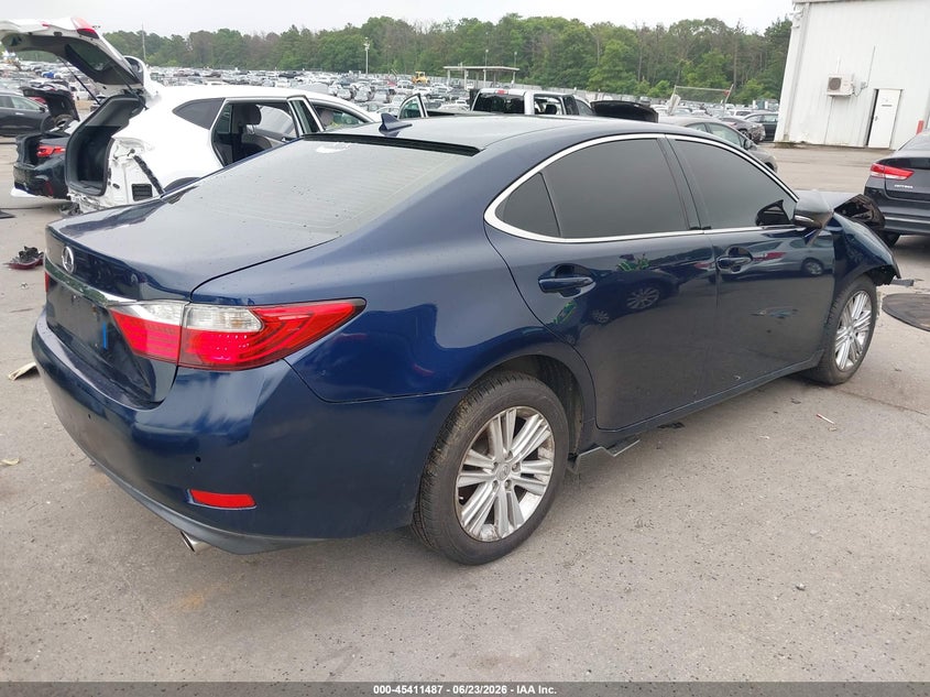 2013 Lexus ES VIN JTHBK1GG2D2027012 IAAI salvage auction — FRONT END, Mv-907A (New York), sold $1,650 on 2026-07-07 (photo 4)
