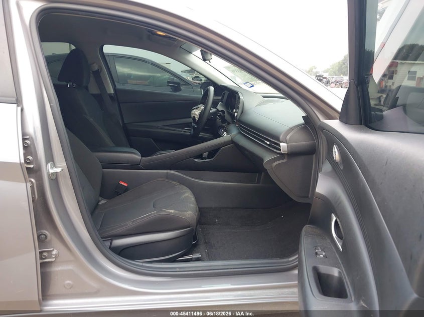 2021 Hyundai Elantra VIN KMHLL4AG3MU190460 IAAI salvage auction — FRONT END, Salvage Title, sold $1,550 on 2026-07-28 (photo 5)