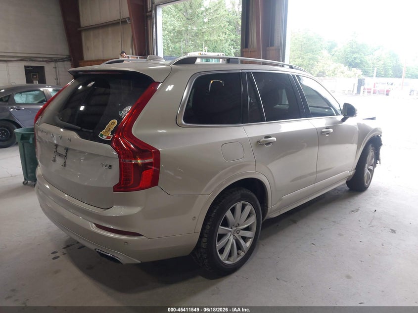 2017 Volvo Xc90 VIN YV4A22PKXH1147110 IAAI salvage auction — RIGHT FRONT, Wait Title, sold $4,650 on 2026-08-09 (photo 4)
