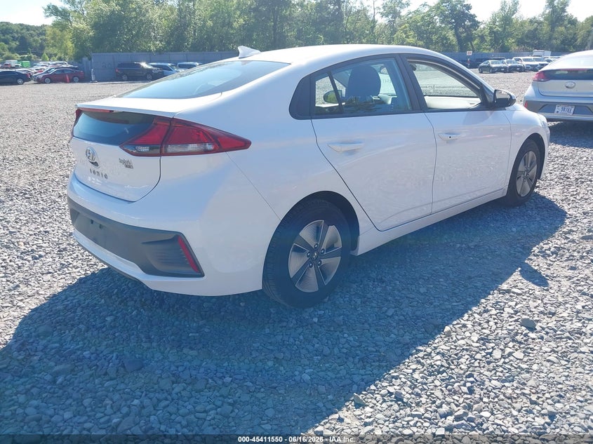 2021 Hyundai Ioniq hybrid VIN KMHC65LC4MU247031 IAAI salvage auction — NORMAL WEAR, Sf97 (New Jersey), sold $325 on 2026-07-21 (photo 4)