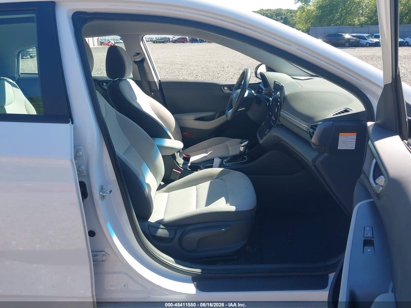2021 Hyundai Ioniq hybrid VIN KMHC65LC4MU247031 IAAI salvage auction — NORMAL WEAR, Sf97 (New Jersey), sold $325 on 2026-07-21 (photo 5)