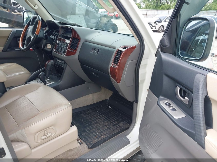 2006 Mitsubishi Montero VIN JA4MW51S46J002490 IAAI salvage auction — NORMAL WEAR, Salvage (Ohio), sold $400 on 2026-07-08 (photo 5)