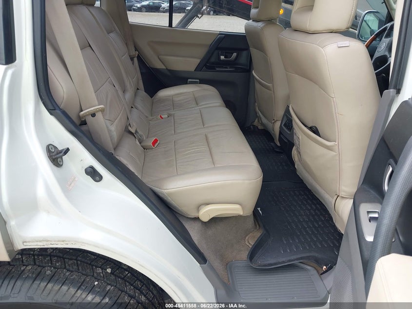 2006 Mitsubishi Montero VIN JA4MW51S46J002490 IAAI salvage auction — NORMAL WEAR, Salvage (Ohio), sold $400 on 2026-07-08 (photo 8)