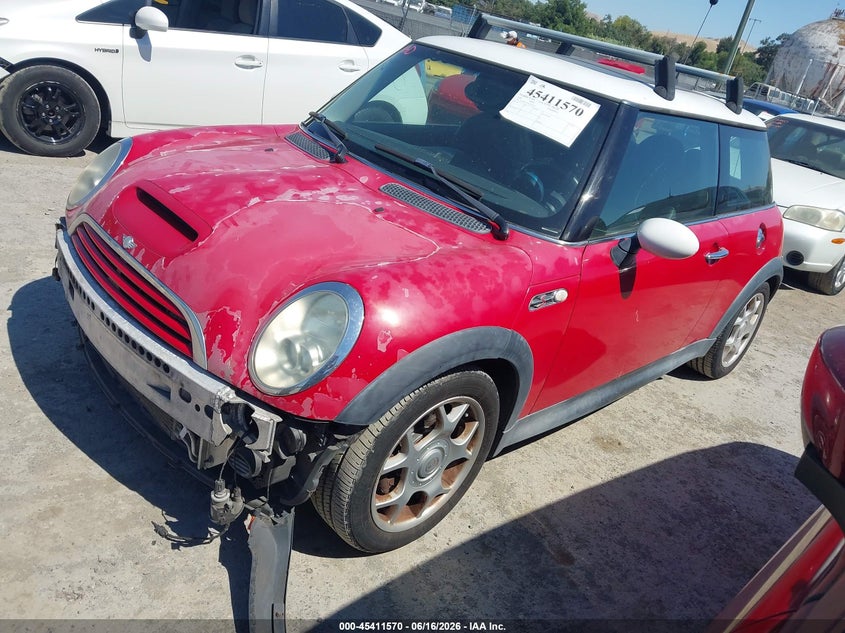 2006 Mini Cooper VIN WMWRE33596TN27637 IAAI salvage auction — NORMAL WEAR, Clear - Dealer Only (California), sold $475 on 2026-07-09 (photo 2)