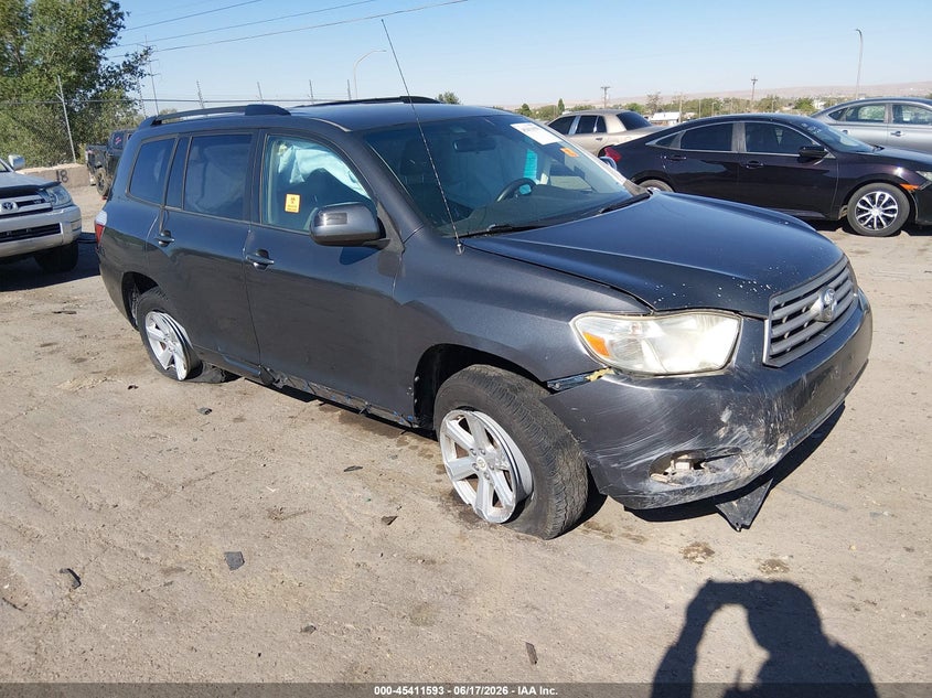 2010 Toyota Highlander VIN 5TDZK3EH5AS016484 IAAI salvage auction — NORMAL WEAR, Clear (Texas), sold $750 on 2026-07-13 (photo 1)