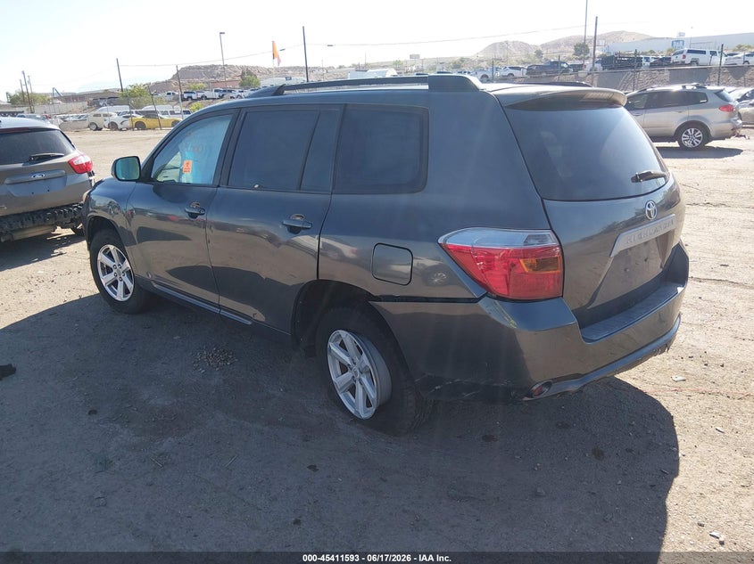 2010 Toyota Highlander VIN 5TDZK3EH5AS016484 IAAI salvage auction — NORMAL WEAR, Clear (Texas), sold $750 on 2026-07-13 (photo 3)