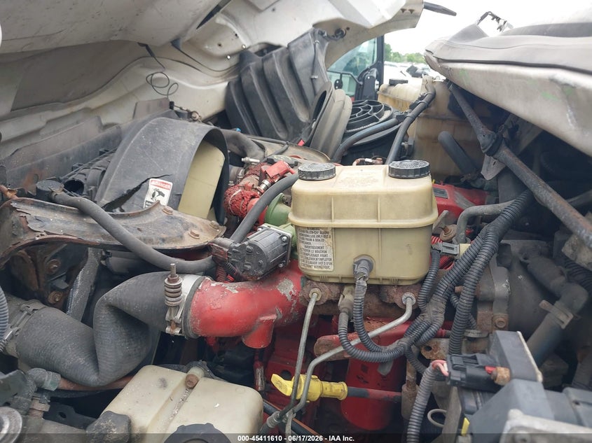 2012 Freightliner M2 106 VIN 1FVACWDU0CHBL6315 IAAI salvage auction — FRONT END, Original (Texas), sold $3,300 on 2026-07-22 (photo 9)