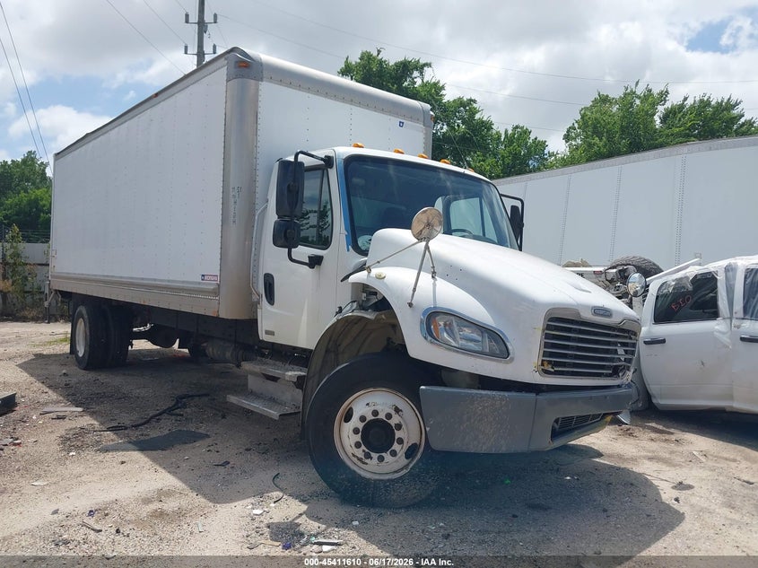 2012 Freightliner M2 106 VIN 1FVACWDU0CHBL6315 IAAI salvage auction — FRONT END, Original (Texas), sold $3,300 on 2026-07-22 (photo 1)