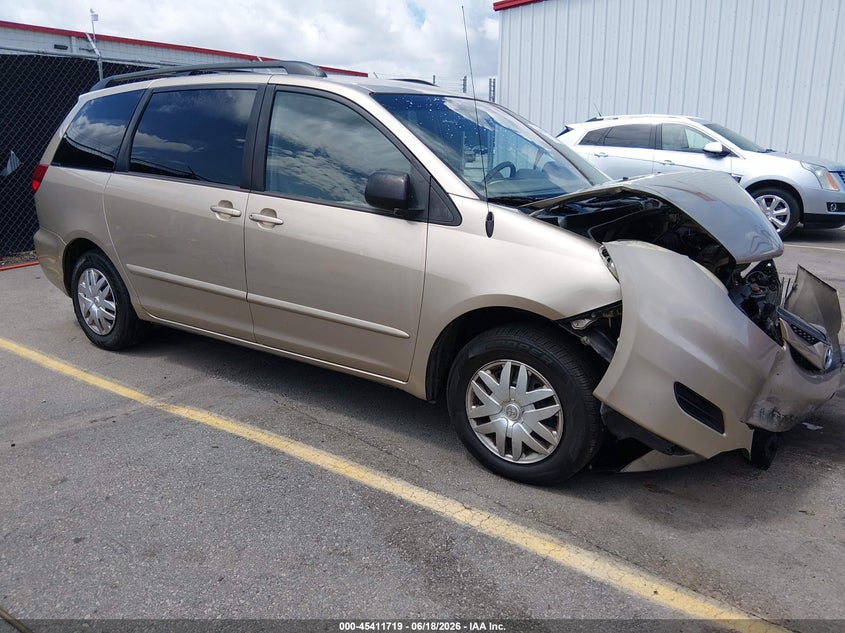 2006 Toyota Sienna VIN 5TDZA23C26S457033 IAAI salvage auction — FRONT END, Salvage (South Carolina), sold $575 on 2026-07-15 (photo 1)