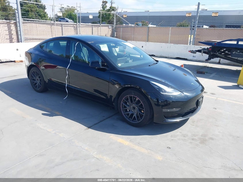 2023 Tesla Model 3 VIN 5YJ3E1EA3PF662916 — IAAI salvage auction photo