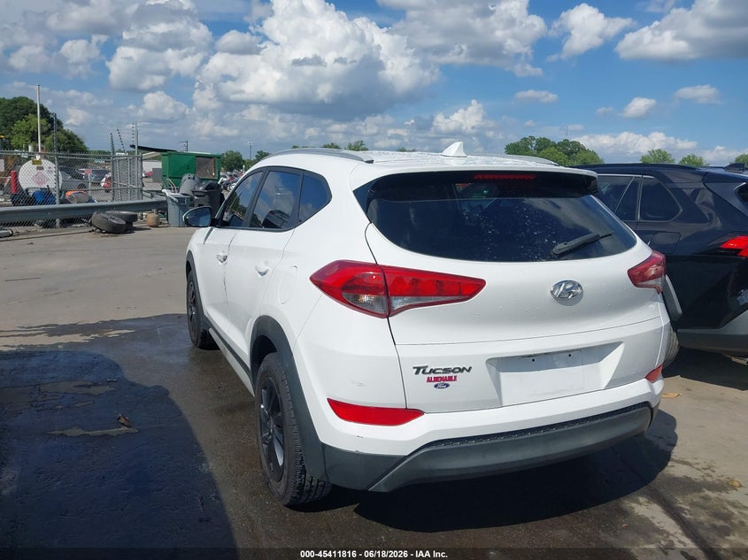 2018 Hyundai Tucson VIN KM8J33A47JU656121 IAAI salvage auction — THEFT, Salvage Title, sold $1,900 on 2026-07-27 (photo 3)