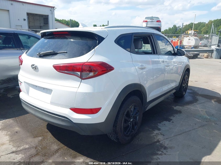 2018 Hyundai Tucson VIN KM8J33A47JU656121 IAAI salvage auction — THEFT, Salvage Title, sold $1,900 on 2026-07-27 (photo 4)