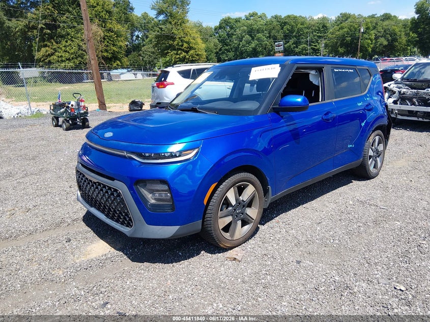 2020 Kia Soul VIN KNDJ33AU4L7011710 IAAI salvage auction — LEFT SIDE, Salvage (South Carolina), sold $3,500 on 2026-07-28 (photo 2)