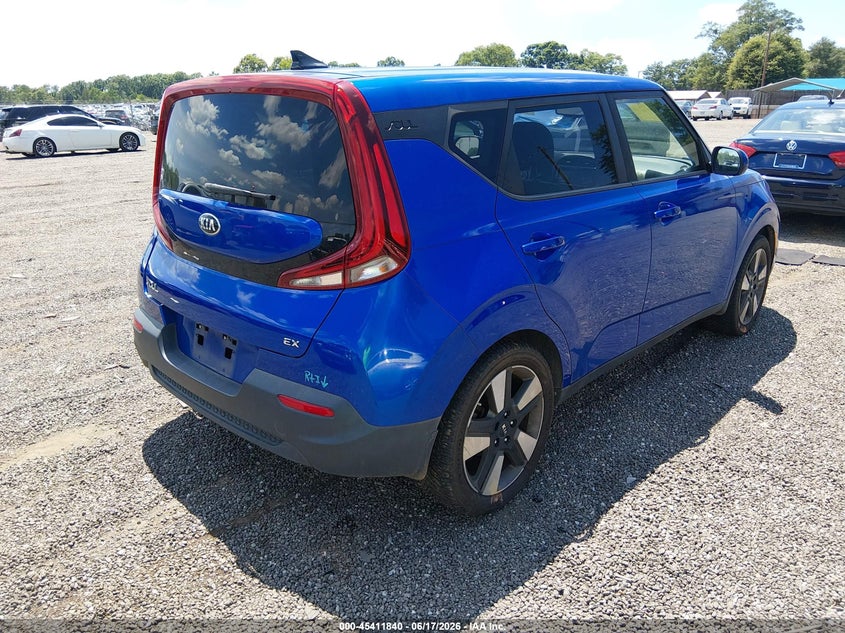 2020 Kia Soul VIN KNDJ33AU4L7011710 IAAI salvage auction — LEFT SIDE, Salvage (South Carolina), sold $3,500 on 2026-07-28 (photo 4)