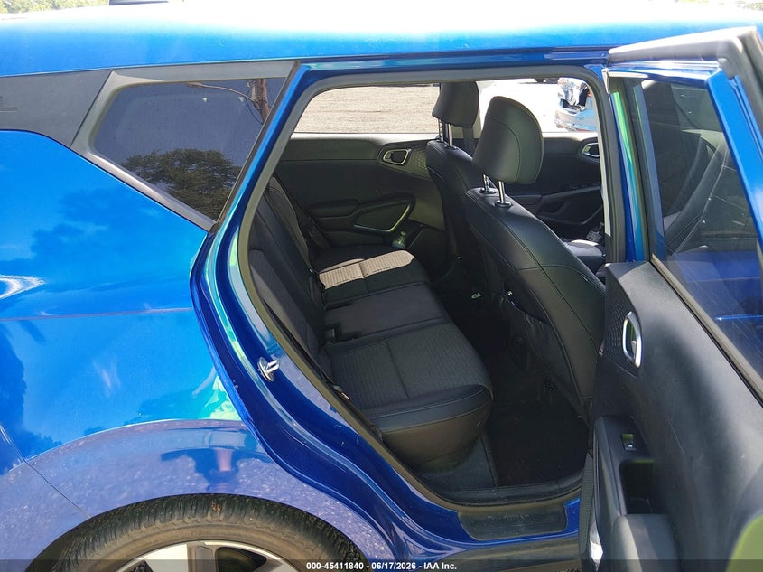 2020 Kia Soul VIN KNDJ33AU4L7011710 IAAI salvage auction — LEFT SIDE, Salvage (South Carolina), sold $3,500 on 2026-07-28 (photo 8)