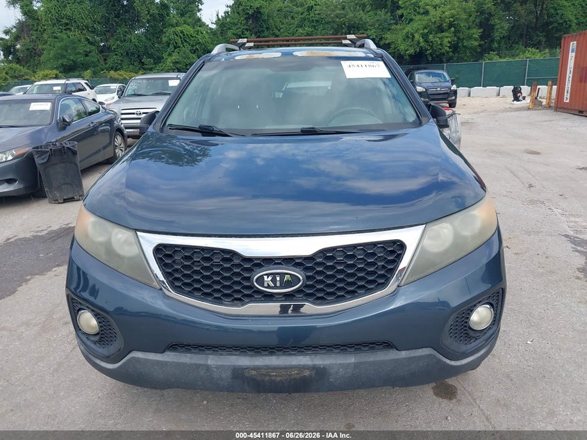 2011 Kia Sorento VIN 5XYKUDA24BG037036 IAAI salvage auction — NORMAL WEAR, Clear (Maryland), sold $875 on 2026-07-09 (photo 6)