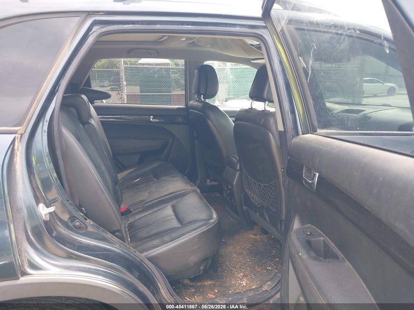 2011 Kia Sorento VIN 5XYKUDA24BG037036 IAAI salvage auction — NORMAL WEAR, Clear (Maryland), sold $875 on 2026-07-09 (photo 8)
