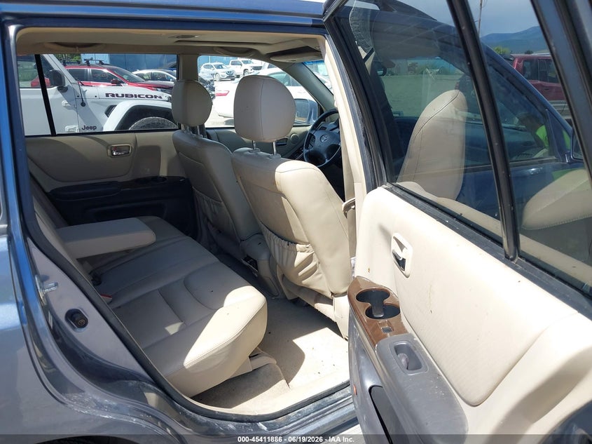 2002 Toyota Highlander VIN JTEHF21AX20096044 IAAI salvage auction — REAR END, Clear (Montana), sold $275 on 2026-07-29 (photo 8)