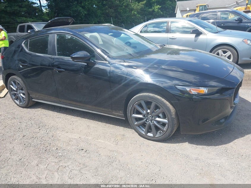 2025 Mazda 3 VIN JM1BPALMXS1768946 — IAAI salvage auction photo
