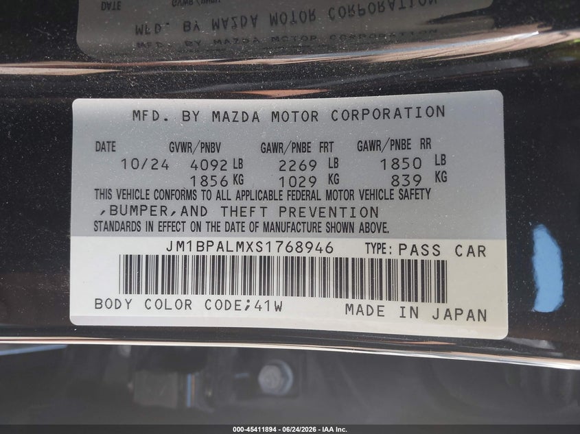 2025 Mazda 3 VIN JM1BPALMXS1768946 IAAI salvage auction — HAIL, Salvage Title, sold $9,300 on 2026-07-30 (photo 9)