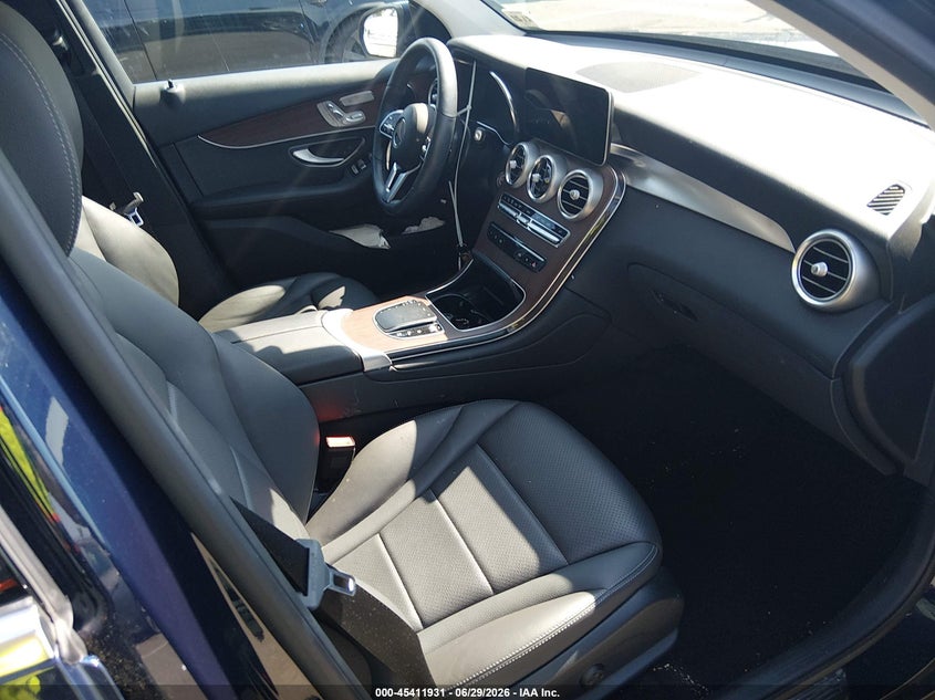 2022 Mercedes-benz Glc VIN W1N0G8EB3NG082950 IAAI salvage auction — FRONT END, Salvage Title, sold $12,900 on 2026-08-02 (photo 5)