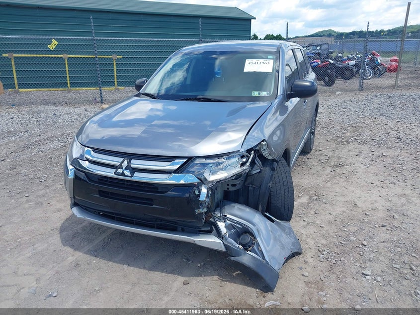 2018 Mitsubishi Outlander VIN JA4AZ3A32JZ071180 IAAI salvage auction — LEFT FRONT, Salvage (Pennsylvania), sold $1,950 on 2026-08-02 (photo 2)