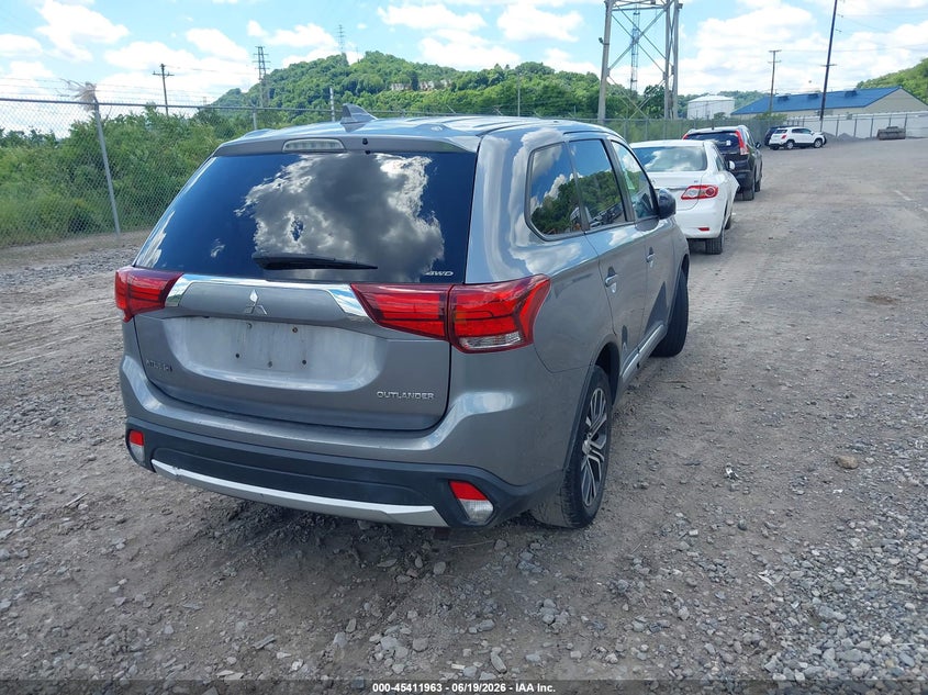 2018 Mitsubishi Outlander VIN JA4AZ3A32JZ071180 IAAI salvage auction — LEFT FRONT, Salvage (Pennsylvania), sold $1,950 on 2026-08-02 (photo 4)