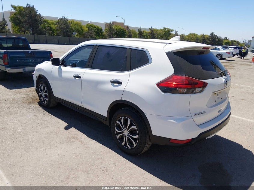 2017 Nissan Rogue VIN KNMAT2MT6HP560622 IAAI salvage auction — FRONT END, Salvage (California), sold $2,725 on 2026-07-13 (photo 3)