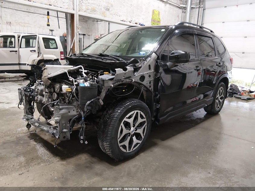 2020 Subaru Forester VIN JF2SKAJC0LH598776 IAAI salvage auction — FRONT END, Bill Of Sale (Alaska), sold $2,900 on 2026-07-17 (photo 2)