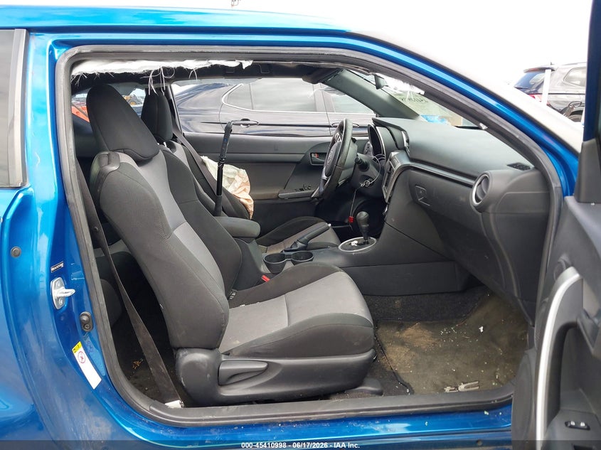 2015 Scion Tc VIN JTKJF5C71F3093801 IAAI salvage auction — SIDE, Salvage Title, sold $650 on 2026-08-23 (photo 5)