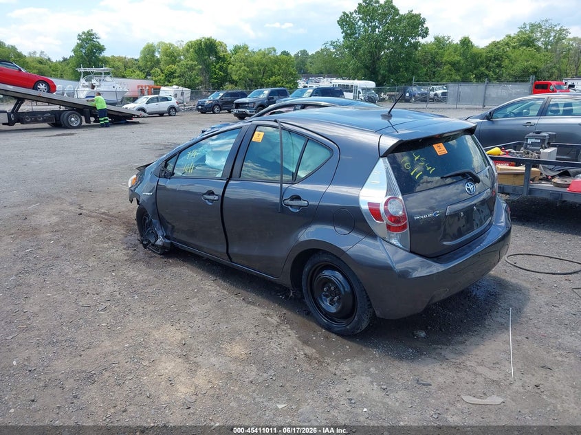 2012 Toyota Prius c VIN JTDKDTB3XC1008630 IAAI salvage auction — ROLLOVER, Salvage Title, sold $500 on 2026-07-21 (photo 3)