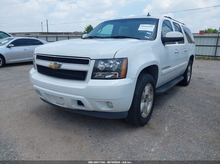 2007 Chevrolet Suburban 1500 VIN 3GNFC16J27G162488 IAAI salvage auction — NORMAL WEAR, Original (Texas), sold $950 on 2026-07-08 (photo 2)