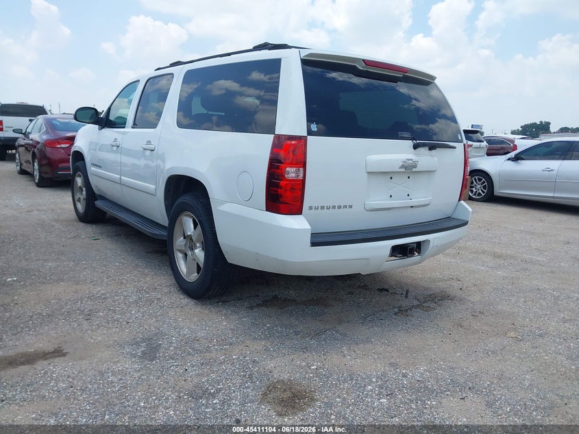 2007 Chevrolet Suburban 1500 VIN 3GNFC16J27G162488 IAAI salvage auction — NORMAL WEAR, Original (Texas), sold $950 on 2026-07-08 (photo 3)