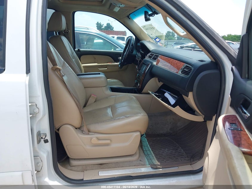 2007 Chevrolet Suburban 1500 VIN 3GNFC16J27G162488 IAAI salvage auction — NORMAL WEAR, Original (Texas), sold $950 on 2026-07-08 (photo 5)