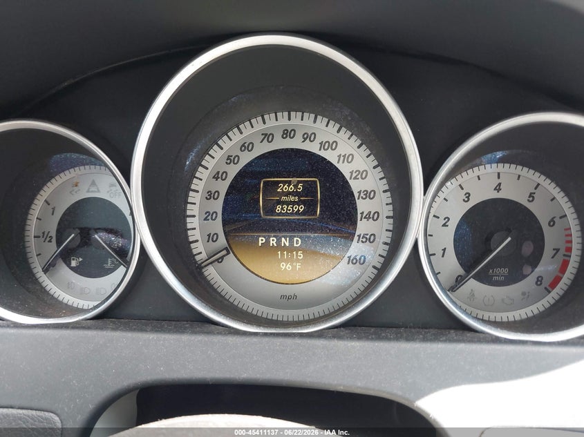 2012 Mercedes-benz C-klasse VIN WDDGJ4HB7CF764332 IAAI salvage auction — NORMAL WEAR, Clear (Florida), sold $325 on 2026-07-06 (photo 7)