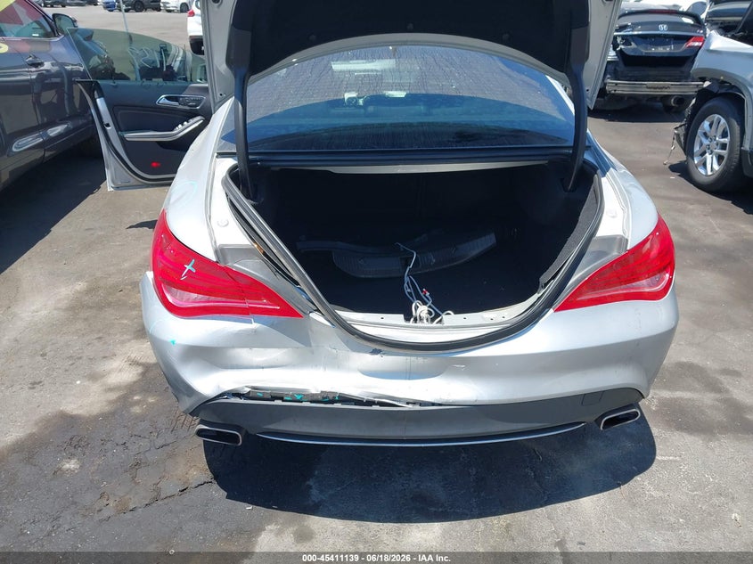 2014 Mercedes-benz Cla-klasse VIN WDDSJ4EB0EN152559 IAAI salvage auction — REAR END, Salvage Title, sold $2,700 on 2026-07-08 (photo 6)